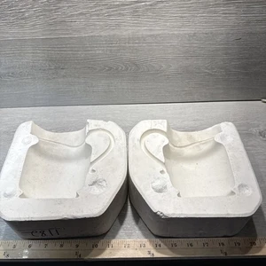 Vintage 1983 Georgie’s Bulldog Medium Round Pitcher 209 Ceramic Slip Mold - Bild 1 von 8
