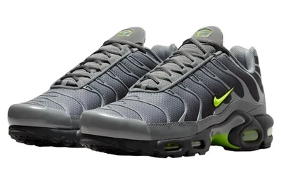 DM0032-026 Nike Air Max Plus Smoke Grey Volt (para hombres) - Imagen 1 de 4
