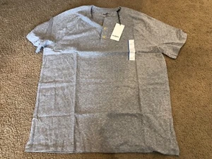 Camiseta Goodfellow & Co™ Para Hombres Calce Estándar Manga Corta Novedad Cuello Redondo Pequeña - Imagen 1 de 4