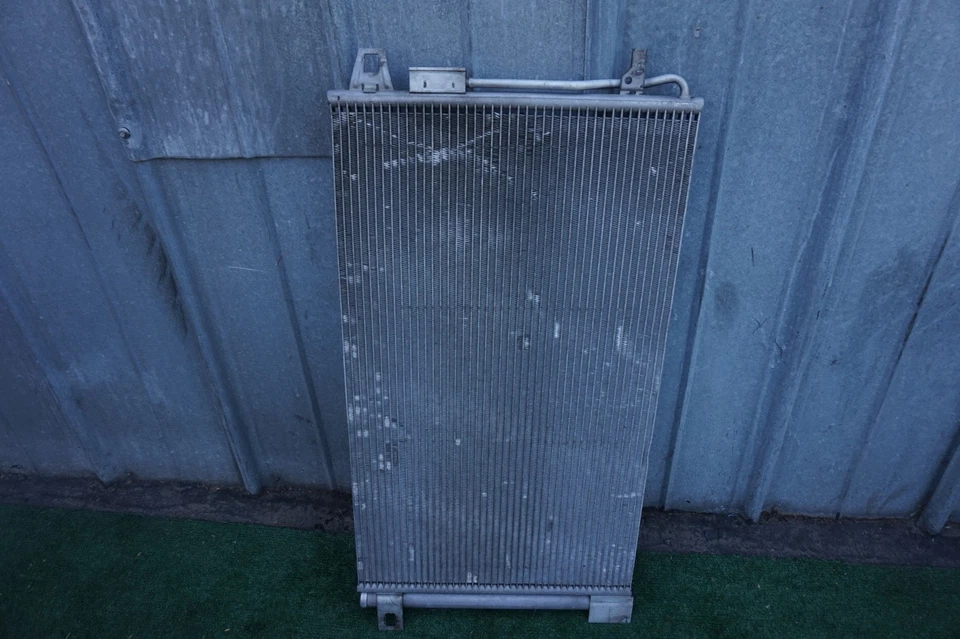 Chevy Traverse Enclave Acadia 07 10 2009 2012 Saturn Outlook condensador de aire acondicionado OEM Foto 1 de 1