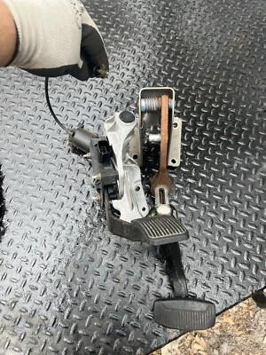 Pedal ajustable eléctrico Ford F250 F350 Super Duty 2005-2007 5C34-9D823-Ae #22 Foto 1 de 2