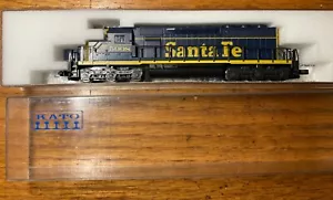 N Scale KATO 176-20H AT&SF Santa Fe SD40 Diesel Locomotive #5008 (Pre. 1972) - Picture 1 of 2