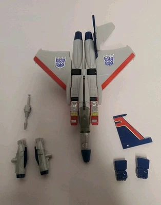 Vintage 1984 G1 Transformers Starscream Figure Pre-Rub Action Figure Accessories - Image 1 of 4