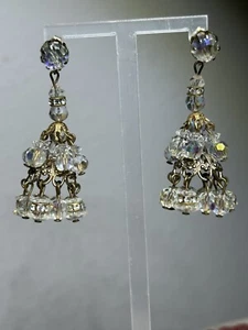 Orecchini vintage pendenti goccia lampadario traforato ~ vetro trasparente aurora boreale - Foto 1 di 8