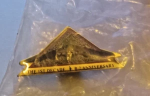 BOEING GEDENKPINS UND STIFTE 777 B-2 HELICOPTERS 8 PIN KONVOLUT - Bild 1 von 10