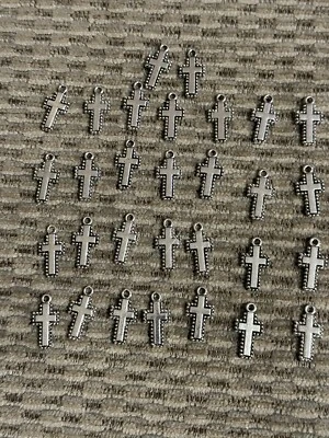 Lote De 30 Dijes Cruzados Para Pulsera Tono Plata Doble Cara Para Joyería Foto 1 de 3