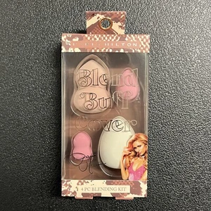 Paris Hilton Kit miscelazione 4 pezzi - Cover Buff miscela - Foto 1 di 2