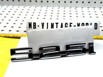 Genuíno BMW 89-1995 525i 5 Series E34 tampa traseira 525i plástico prata 1 emblema - Imagem 1 de 4
