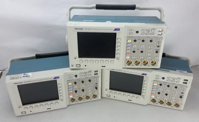 AS-IS Tektronix TDS 3054C Digital Phosphor Oscilloscope 500Mhz 5GS/s  NO RETURN - Image 1 of 4
