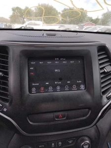 Audio Equipment Radio Display And Receiver Opt Ujg Fits 19-20 CHEROKEE 2902967 - Picture 1 of 12