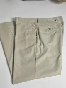Callaway Men’s Golf Pants 36x32 Khaki Beige Flat Front Performance Polyester - Picture 1 of 9