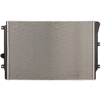Radiador Spectra Premium CU13423 para Volkswagen Beetle Jetta Passat 14-19 Foto 1 de 4