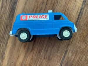 Tootsie Toy Police Van Blue - vintage - Picture 1 of 5