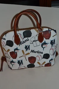 Dooney & Bourke Miami Marlins Zip Umhängetasche Neu - Bild 1 von 19
