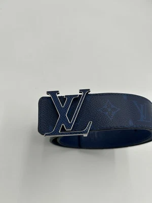 Пояс Louis Vuitton LV 40 мм M0721 — монограмма затмение/синий, размер 100/40 - Изображение 1 из 4