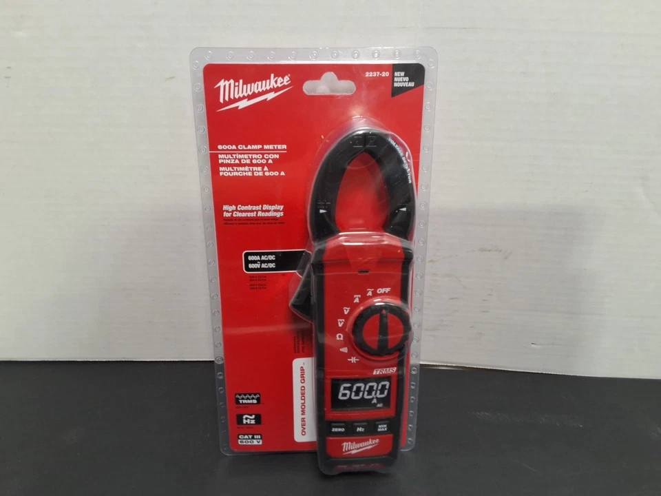 Milwaukee 2237-20 600 Amp AC/DC Digital Clamp Meter - Image 1 of 4