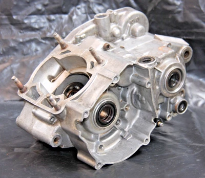 Engine Cover Set 10V-15111-01-00 10V-15121-01-00 YAMAHA DTLC 125 1HR 1985 - Image 1 of 4