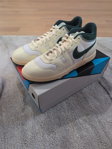 Nuovissimo! Nike Attack taglia 12 UOMO