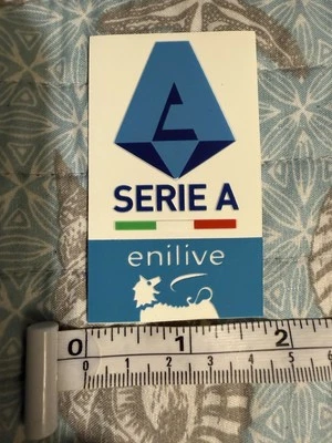 SERIE ITALIANA OFICIAL A enilive 25-26 parche pantalla estilo material de goma Foto 1 de 4