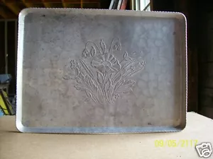 "Bandeja floral de aluminio forjado a mano Federal S. Co. 11-1/2"" x 15-3/4" - Imagen 1 de 3