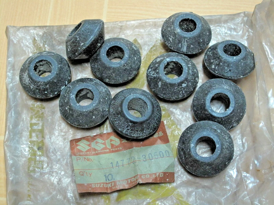 Amortiguador Suzuki DS100 DS125 DS250 PE250 TS100 TS125 TS185 TS250 Fr. Silenciador NOS x1 Foto 1 de 1