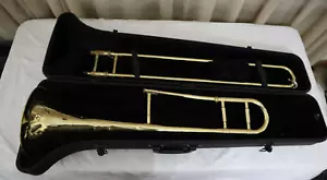 Holton by Leblanc Trombone & Case, No Mouthpiece for Parts or Repair - Picture 1 of 6