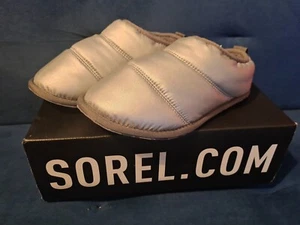 Sorel Hadley Silver Slippers Size 4 BNWB perfect for winter. - Picture 1 of 4