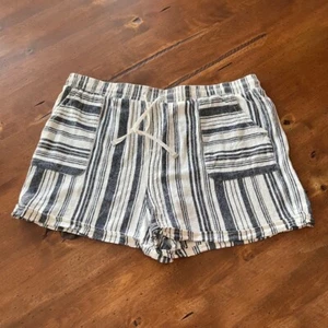 Time & Tru XXL Damenshorts Leinenmischung blau gestreift Kordelzug - Bild 1 von 5