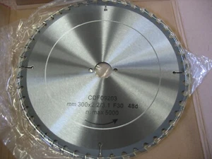 LAMA DISCO PER SEGA CIRCOLARE WIDIA 300 mm,48 Denti foro 30 MM SP.2,2-3,1 - Foto 1 di 1