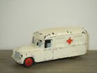 Daimler Ambulance - Dinky Toys 253 England *59587