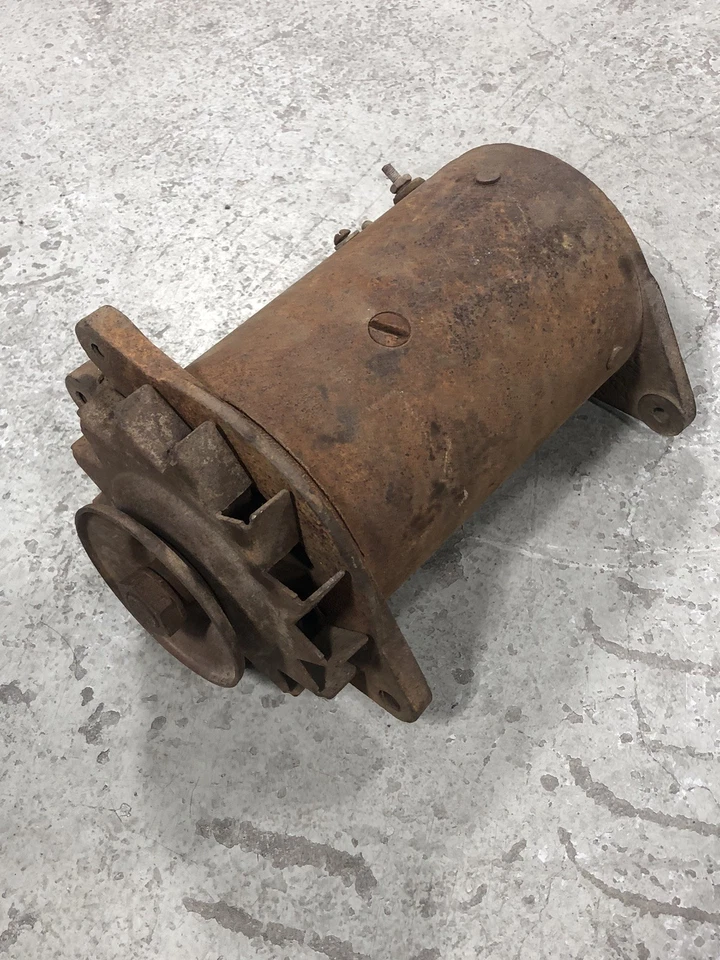 Генератор переменного тока Willys Jeep CJ MB GPW #4 - Изображение 1 из 4