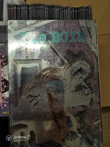 PANINI PULP - THE BOYS - Komplette Serie 1 bis 4 + 1 VARIANT FOIL - ITA NEU - Bild 1 von 1