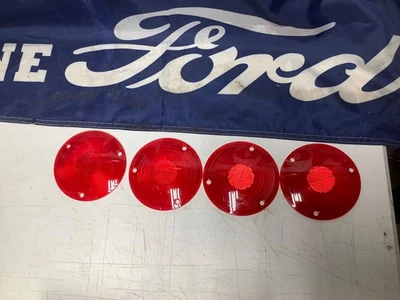 Luz trasera luz trasera Ford Econoline 1957 1967 4 NOS lente C1UZ-13450-A Foto 1 de 4