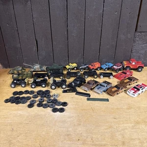 Lote de piezas solo/cuerpos de reparación de neumáticos de chasis Schaper Stomper 4x4 Rough Riders - Imagen 1 de 19