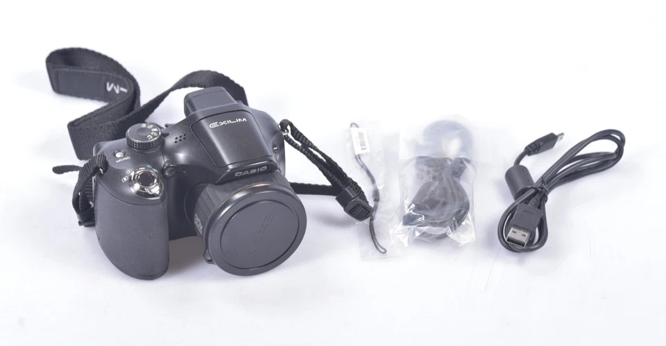 Casio Exilim EX-FH25 Kamera 26-520mm Foto Video 10MP 20x Zoom Digital Bridge - Bild 1 von 4