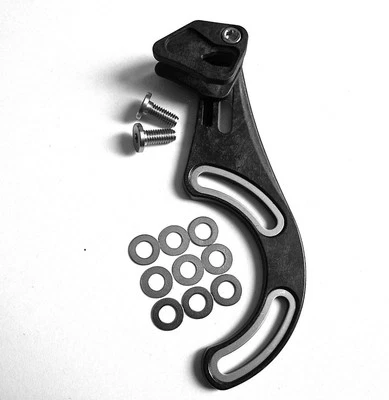 ISCG05 DIRECT MOUNT CHAIN GUIDE (V10) 28T-38T lightweight carbon/nylon 28 grams  - Image 1 of 4