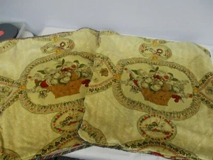 4 VINTAGE VELVET PILLOW COVERS SHAMS with BASKET OF FRUIT & FLOWERS ~ 22" SQUARE - Picture 1 of 6