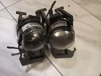  PAR DE FAROS ANTINIEBLA DELANTEROS IZQUIERDO Y DERECHO BMW 525I E60 04-07 OEM DK804231  Foto 1 de 4