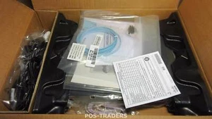 Routeur à services intégrés Cisco 888-k9 4-PORTS RJ-45 10/100 - NEUF AVEC BLOC D'ALIMENTATION - Photo 1/4