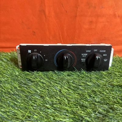 1998-2011 OEM Ford Crown Victoria Climate Heat A/C Control Switch XW7H-19C733-AA - Image 1 of 4