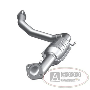 Catalytic Converter - Toyota 4Runner - 2005 Left   4.7 - Picture 1 of 1