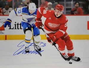 Emmitt Finnie Hard signed 8.5 X 11 photo- - Picture 1 of 1