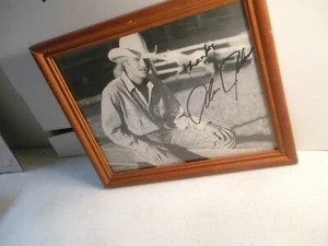 Alan Jackson stella della musica country firmata e incorniciata 11 x9 foto bianco e nero - Foto 1 di 4