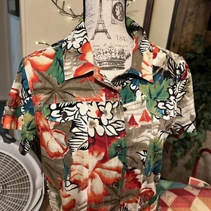 Top donna Chicos taglia 2 L Artsy Beach tropicale manica corta multicolore leggi - Foto 1 di 6