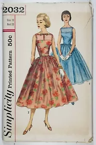 1950’s Vintage Sewing Pattern Simplicity 2032 Jr. Miss Cocktail Dress Bust 33” - Bild 1 von 4