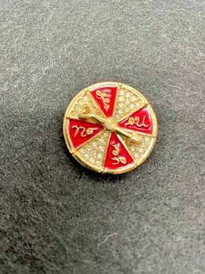 Swarovski Brooch Yes Or No  Crystal & Red Roulette Wheel Spin Swan Signed - Image 1 of 3