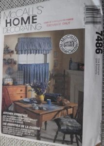 McCall's 7486 Kitchen Essentials Curtains Mitt Placemat Napkins Pattern Uncut - Picture 1 of 2