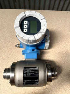 Promag 53 + Promag H Liquid Flow Meter - Picture 1 of 5