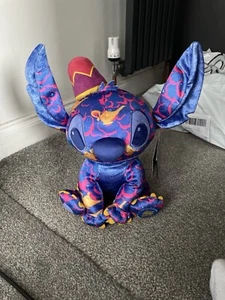 DISNEY STORE EXCLUSIVE ALADDIN CRASHES STITCH SOFT TOY NEW - Picture 1 of 1