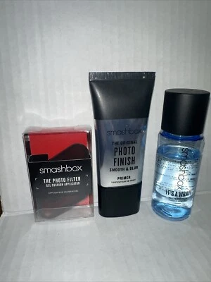 BUNDLE! Smashbox Photo Finish Primer, makeup remover, And Applicator - Image 1 of 2